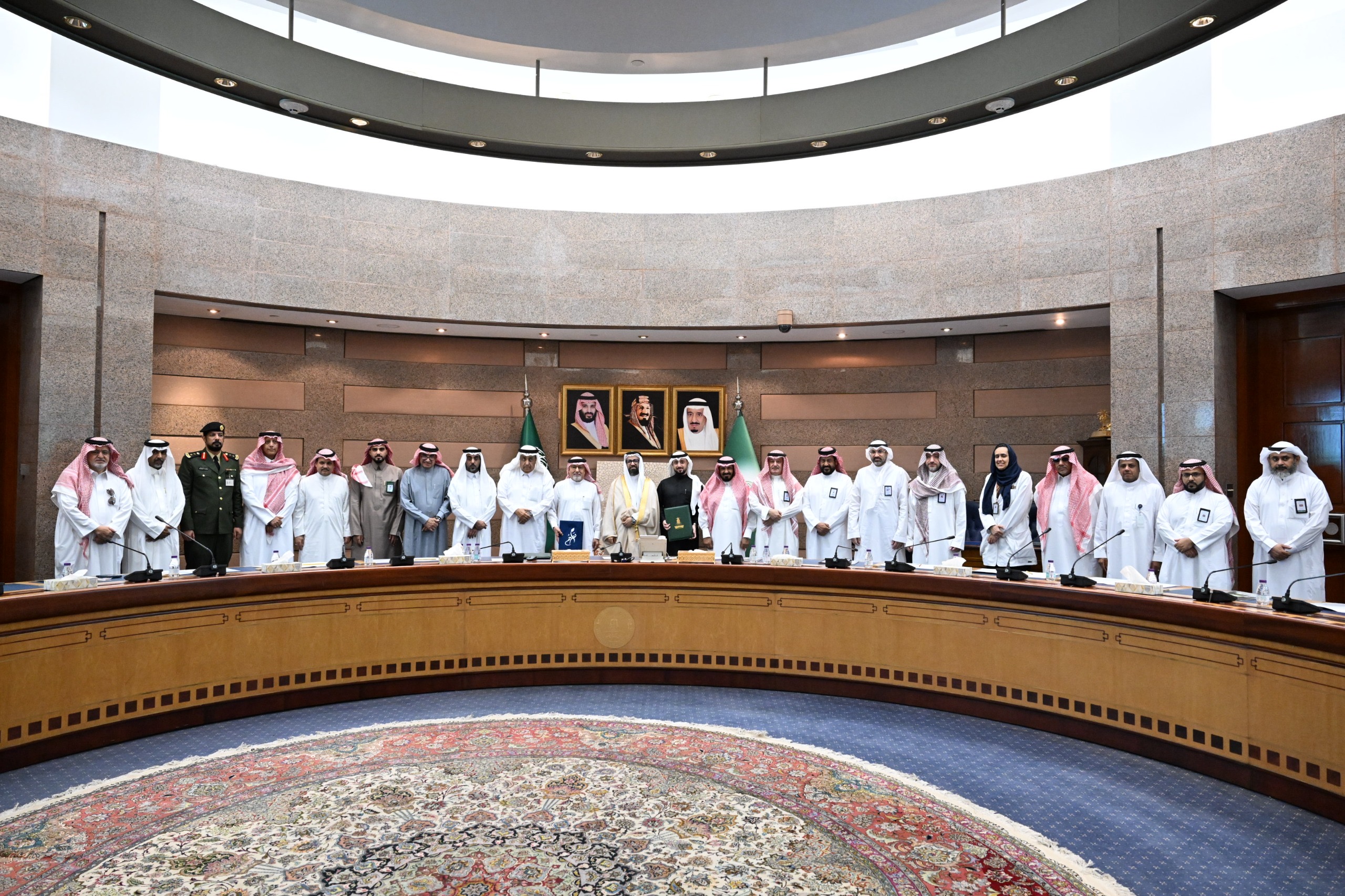 توقيع مذكرة تعاون بين اللجنة الوطنية لرعاية السجناء والمفرج عنهم وأسرهم وجامعة الملك عبدالعزيز